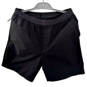 Banana Republic (BR Sport) Men’s Active Hybrid Shorts - Black (Large)